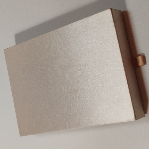 Burberrys Vintage Necklace Earrings Set RARE HARD TO FIND Amazing Condition - Picture 9 of 9